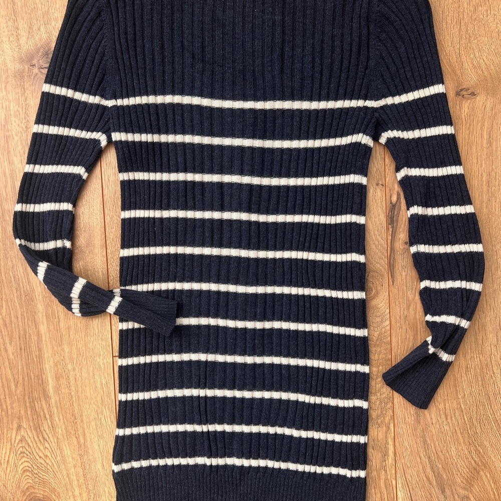 Abercrombie & Fitch Blue and White Striped Cardigan - Picture 3 of 4